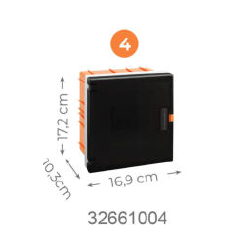 Plastová rozvodnica Quantum pod omietku 4 m, biele dvierka